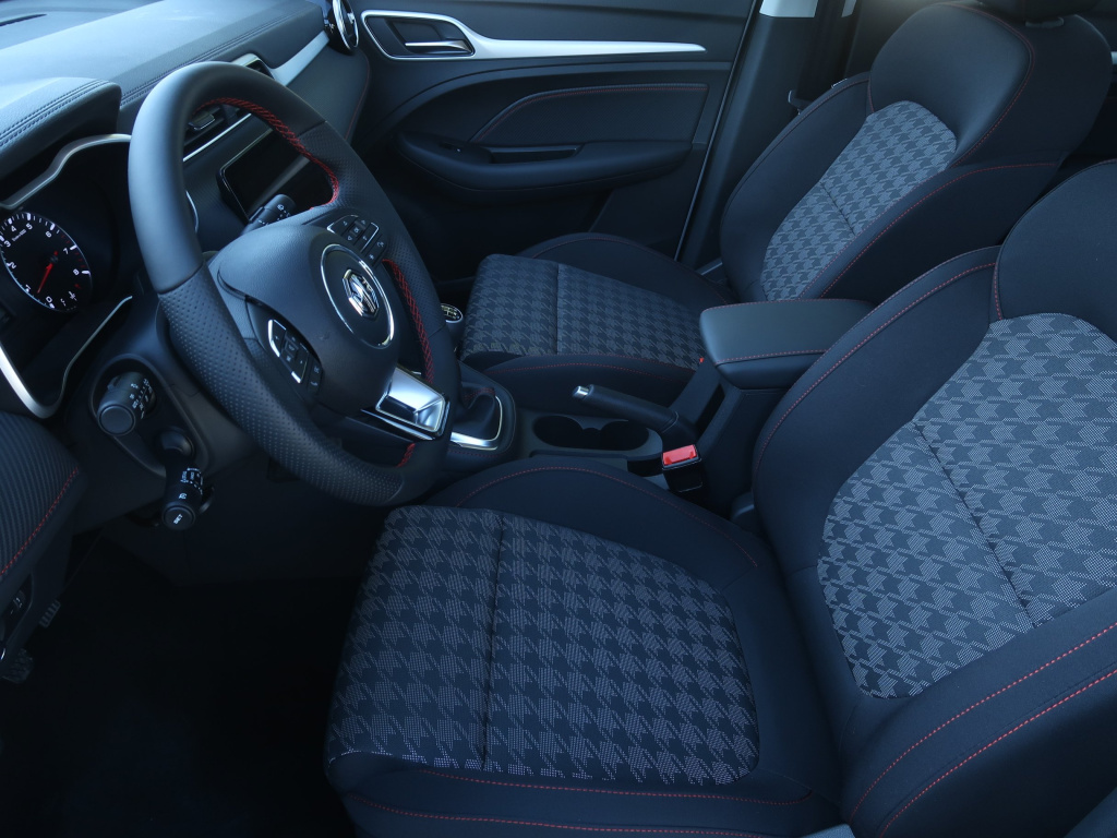 MG ZS SUV