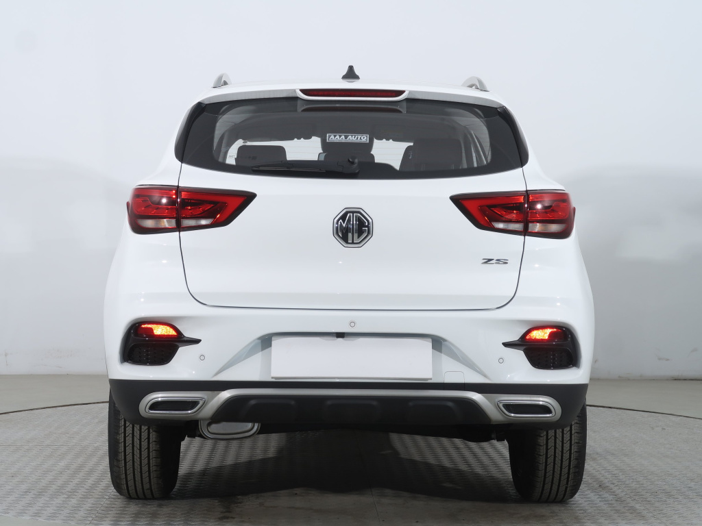 MG ZS SUV