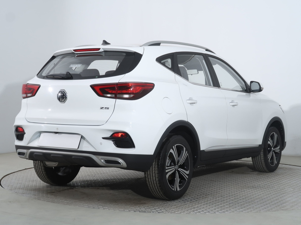 MG ZS SUV