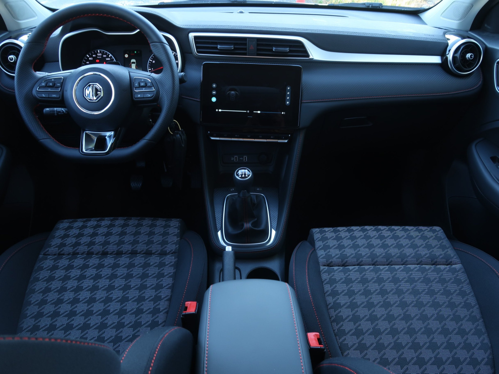 MG ZS SUV