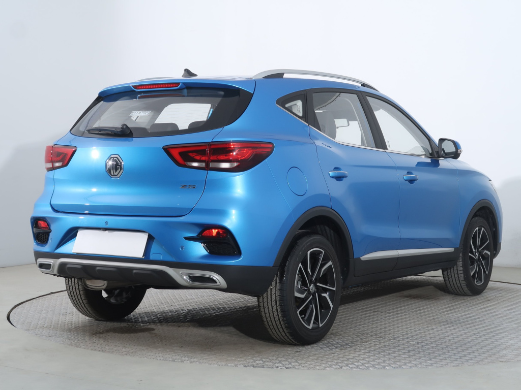 MG ZS SUV