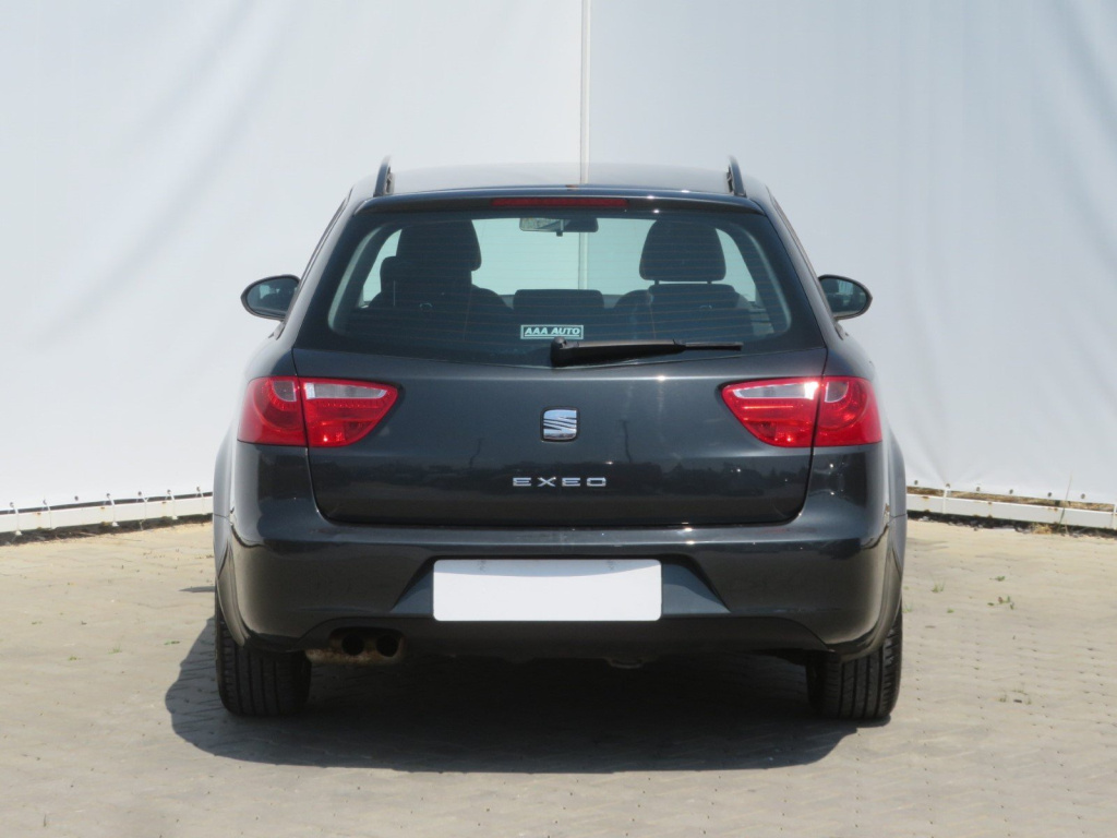 Seat Exeo