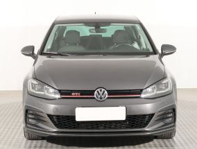 Volkswagen Golf - 2017