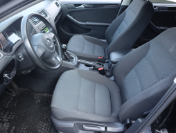 Volkswagen Jetta 2013