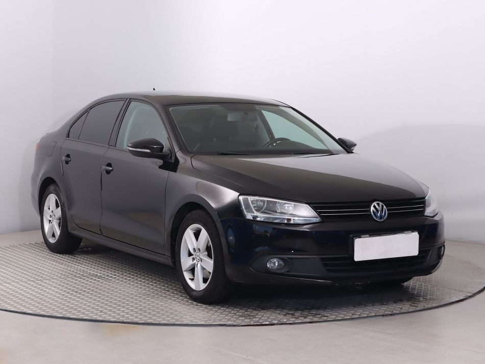 Volkswagen Jetta - 2013