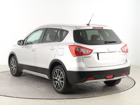 Suzuki SX4 S-Cross - 2016