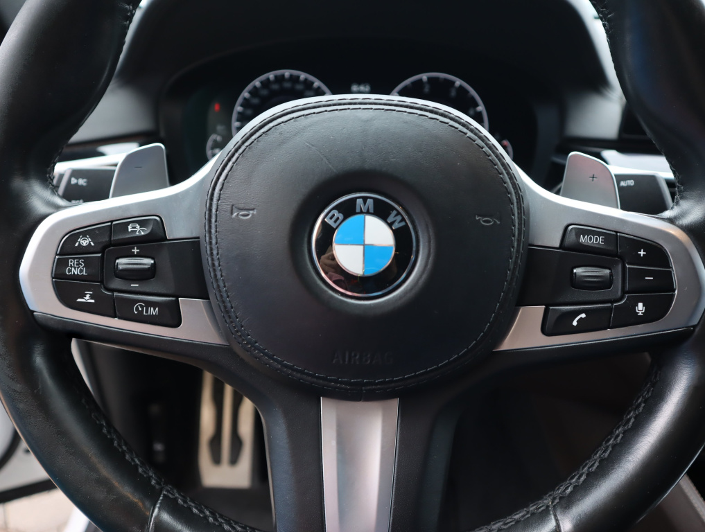 BMW 6GT