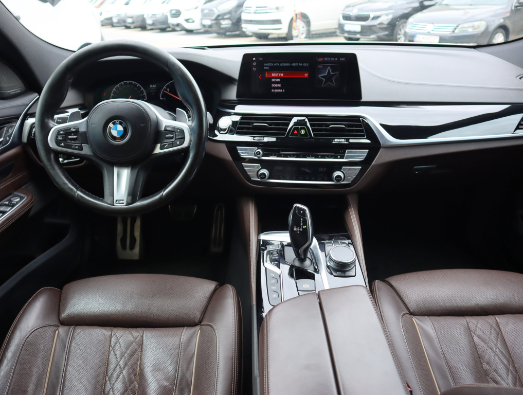 BMW 6GT