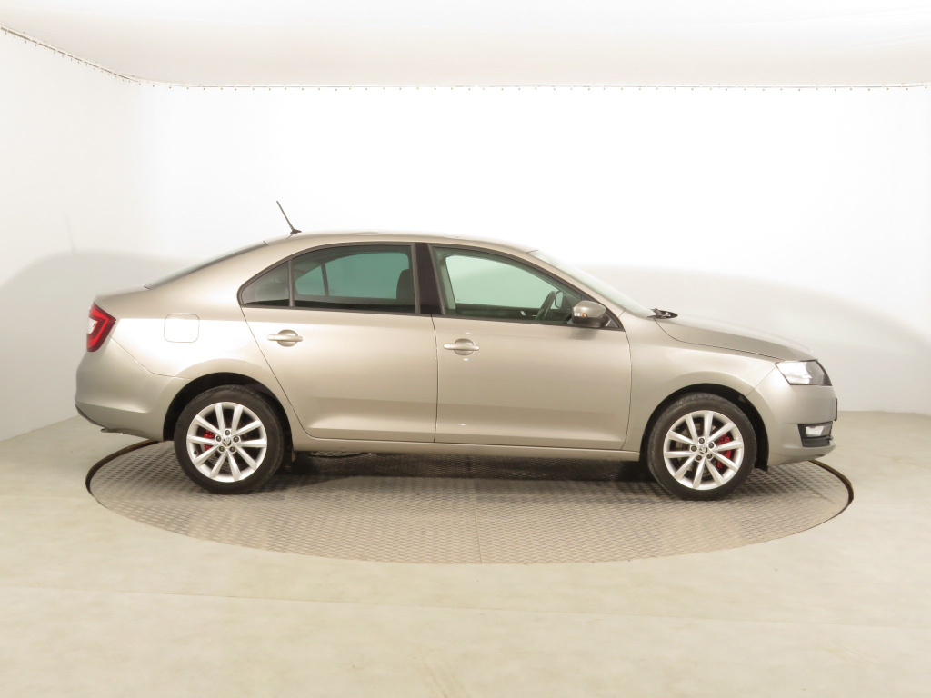 Škoda Rapid
