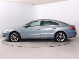 Volkswagen Passat CC 2011
