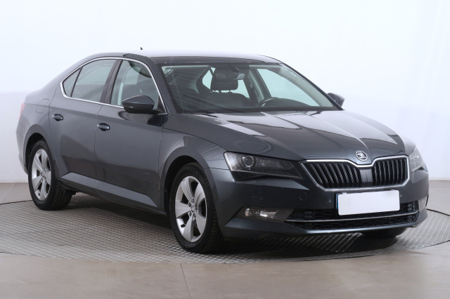 Škoda Superb 2017