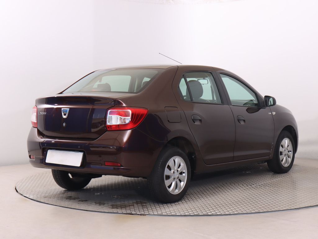 Dacia Logan