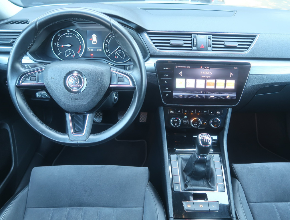 Škoda Superb