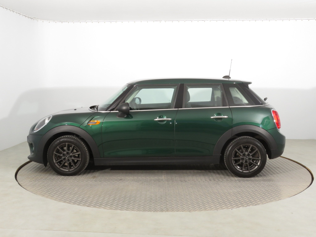 MINI 5-door