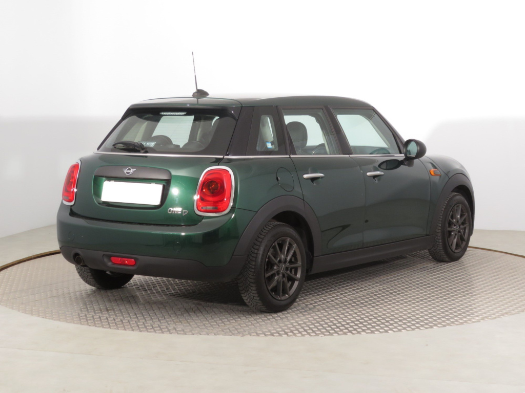 MINI 5-door