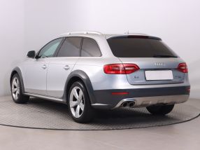 Audi Allroad A4 - 2013