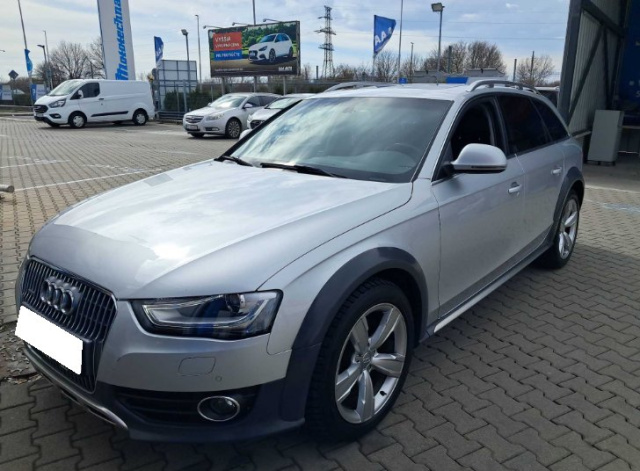 Audi A4 Allroad 2013