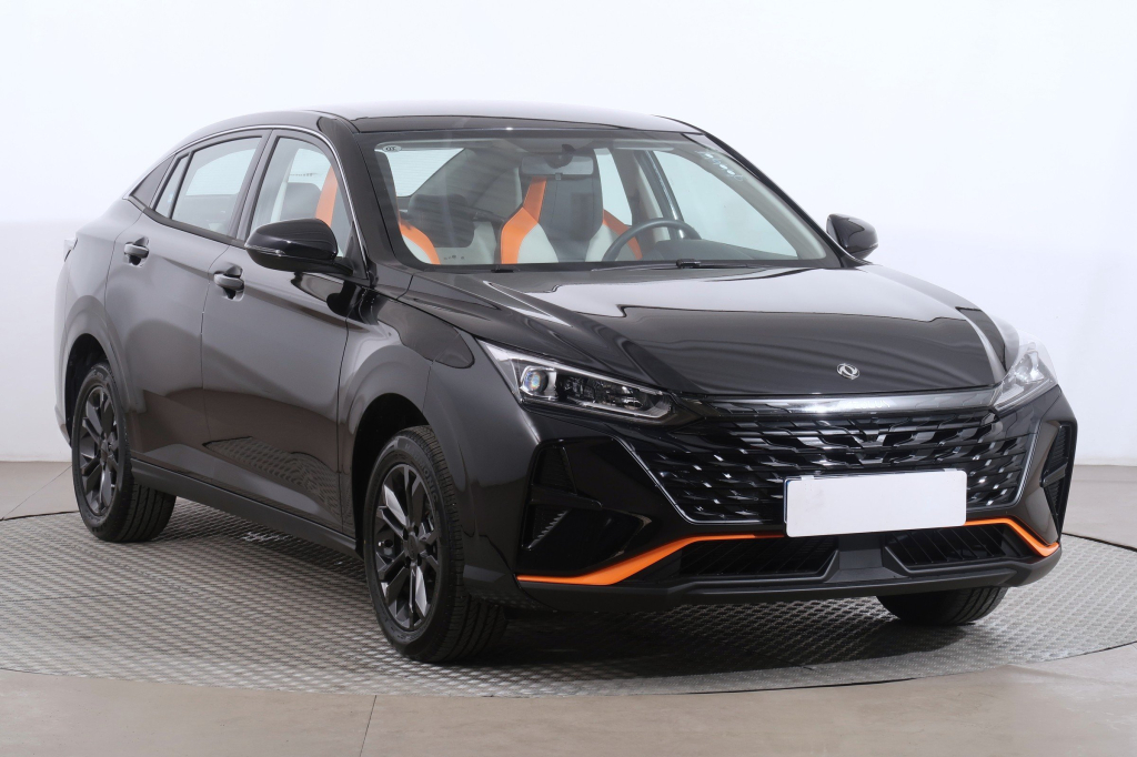 Dongfeng Shine