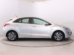 Hyundai i30 2016