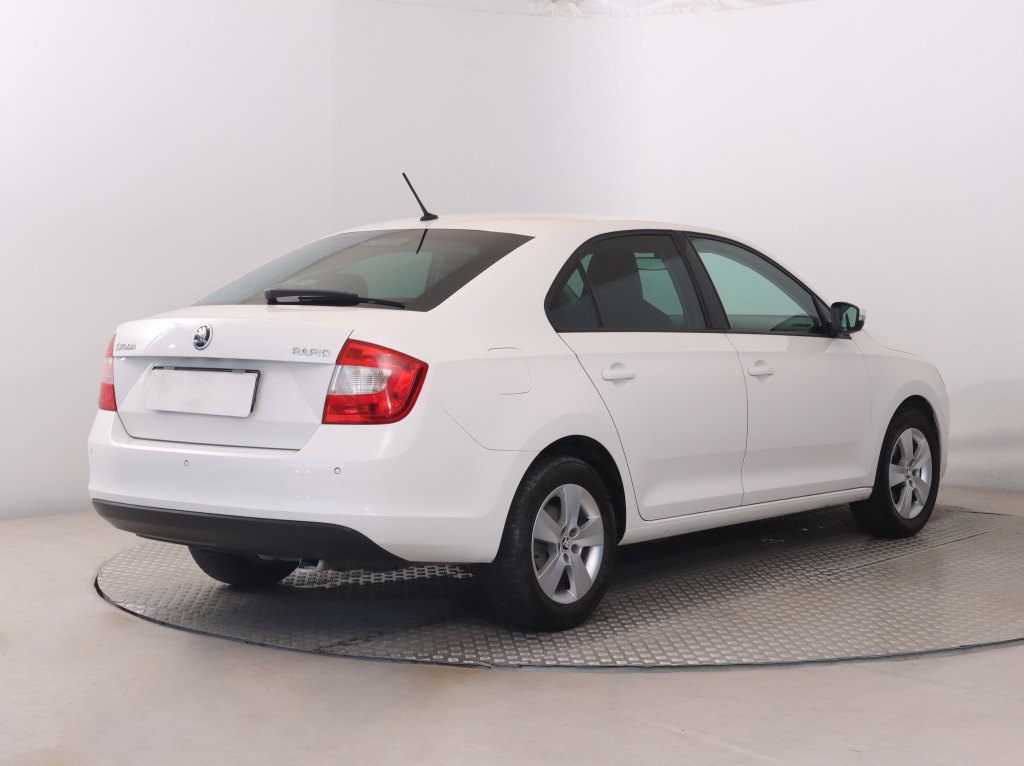 Škoda Rapid
