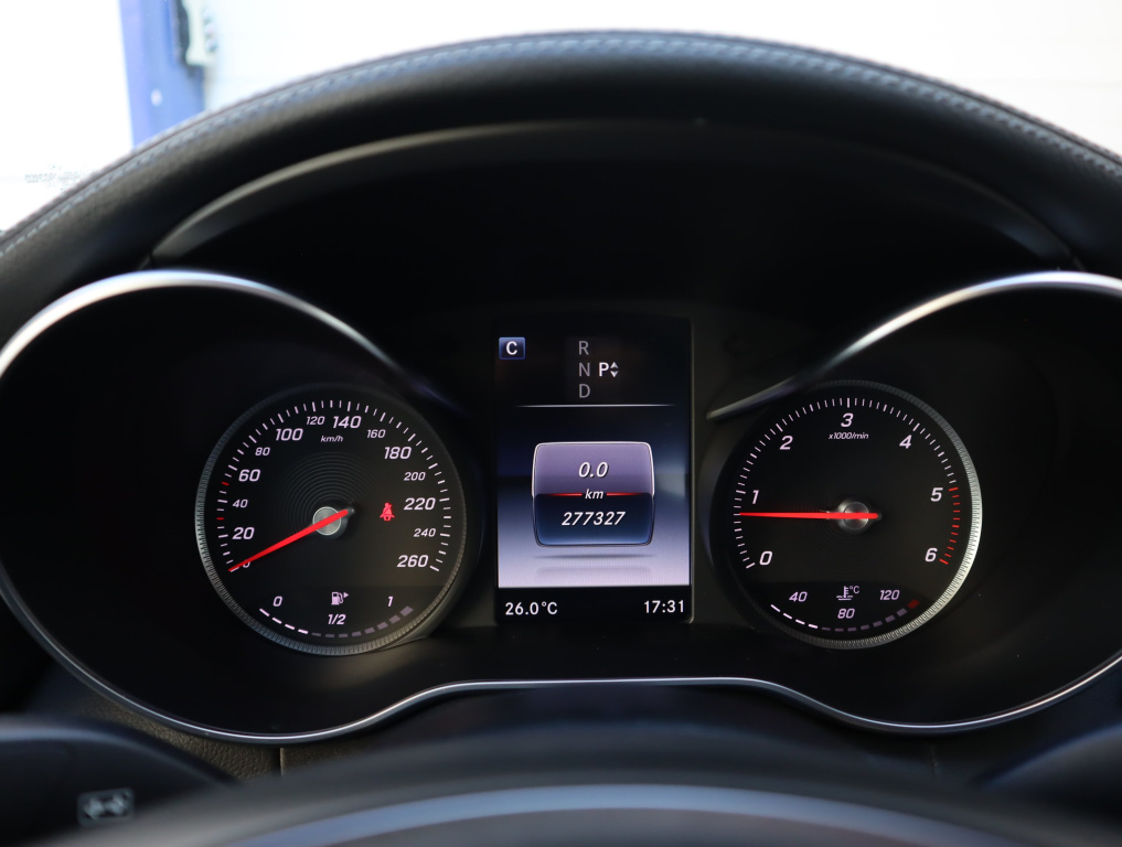 Mercedes-Benz C