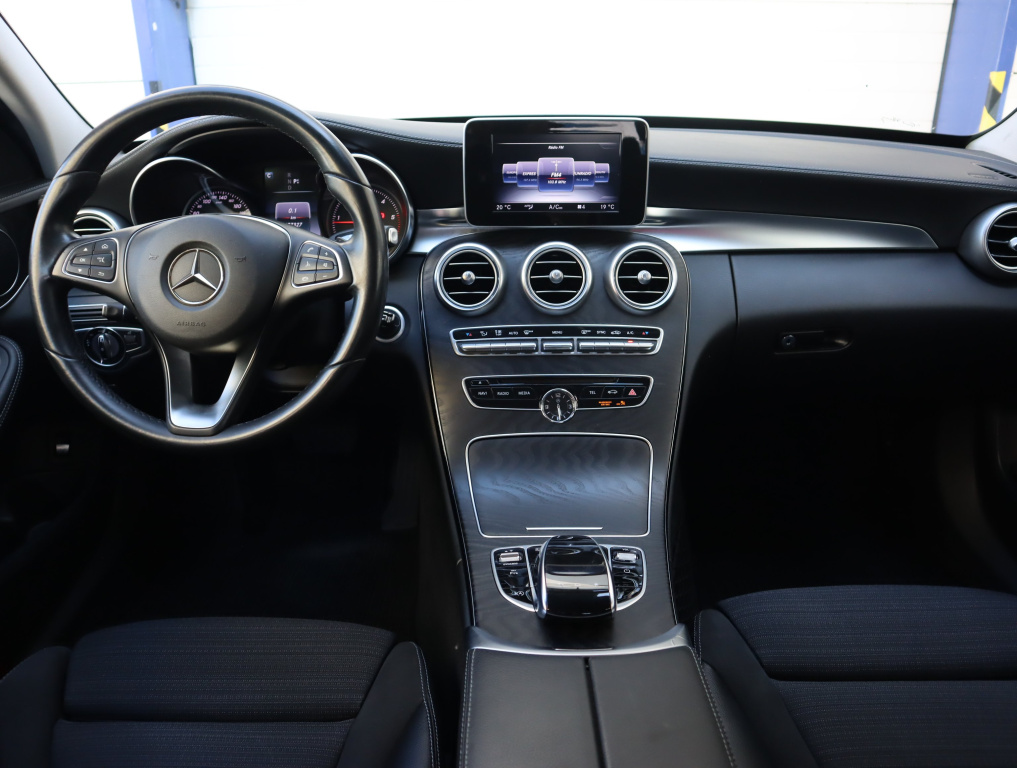 Mercedes-Benz C