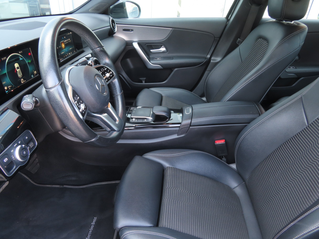 Mercedes-Benz A