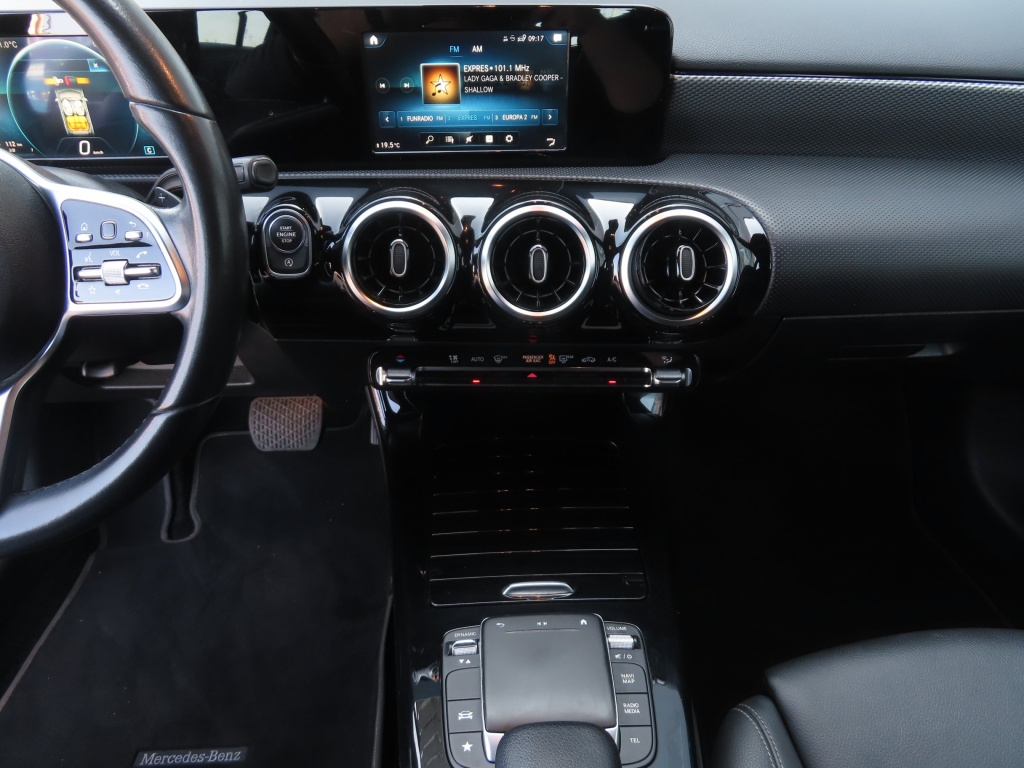 Mercedes-Benz A