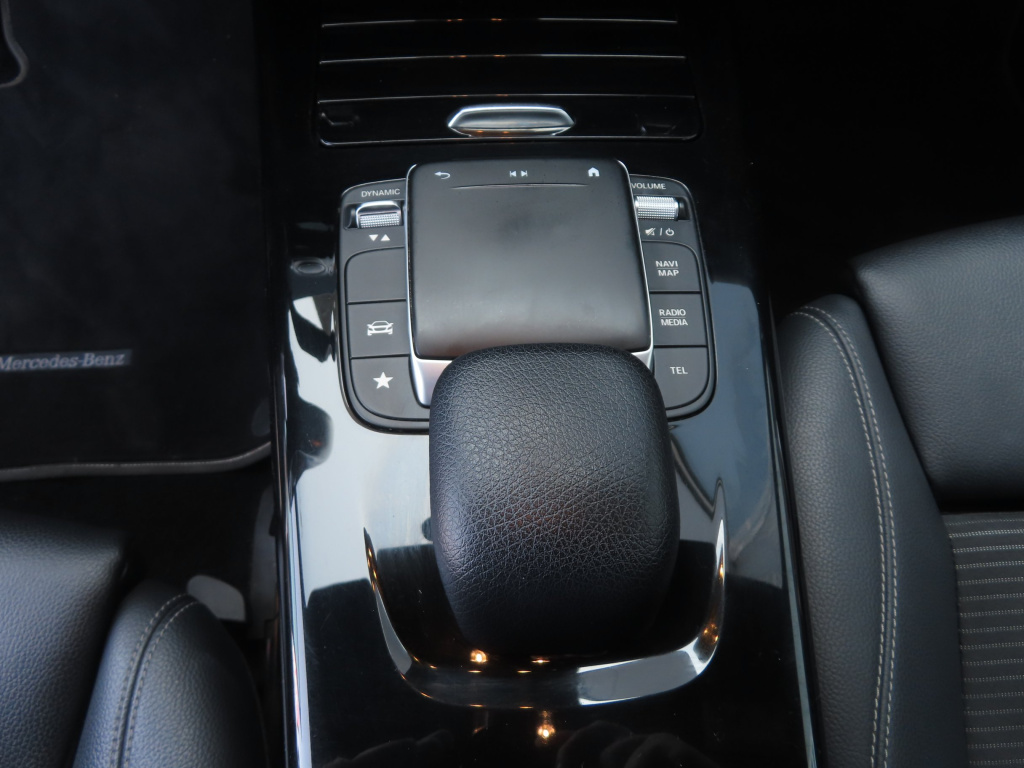 Mercedes-Benz A