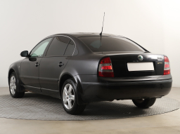 Škoda Superb 2008