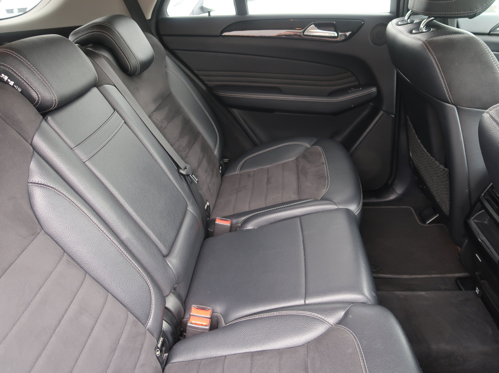 Mercedes-Benz ML