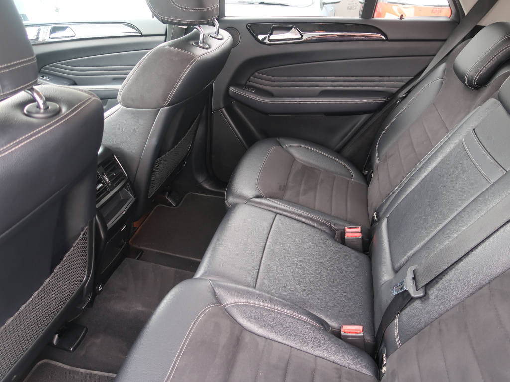 Mercedes-Benz ML