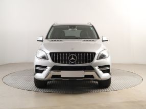 Mercedes-Benz ML - 2012