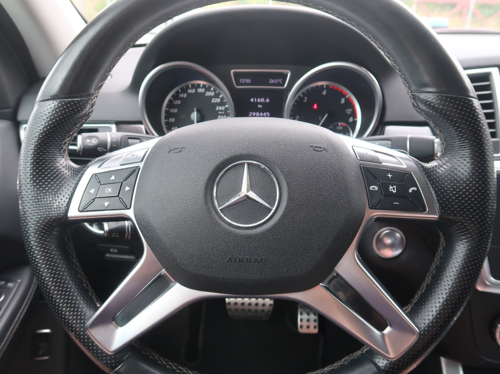 Mercedes-Benz ML
