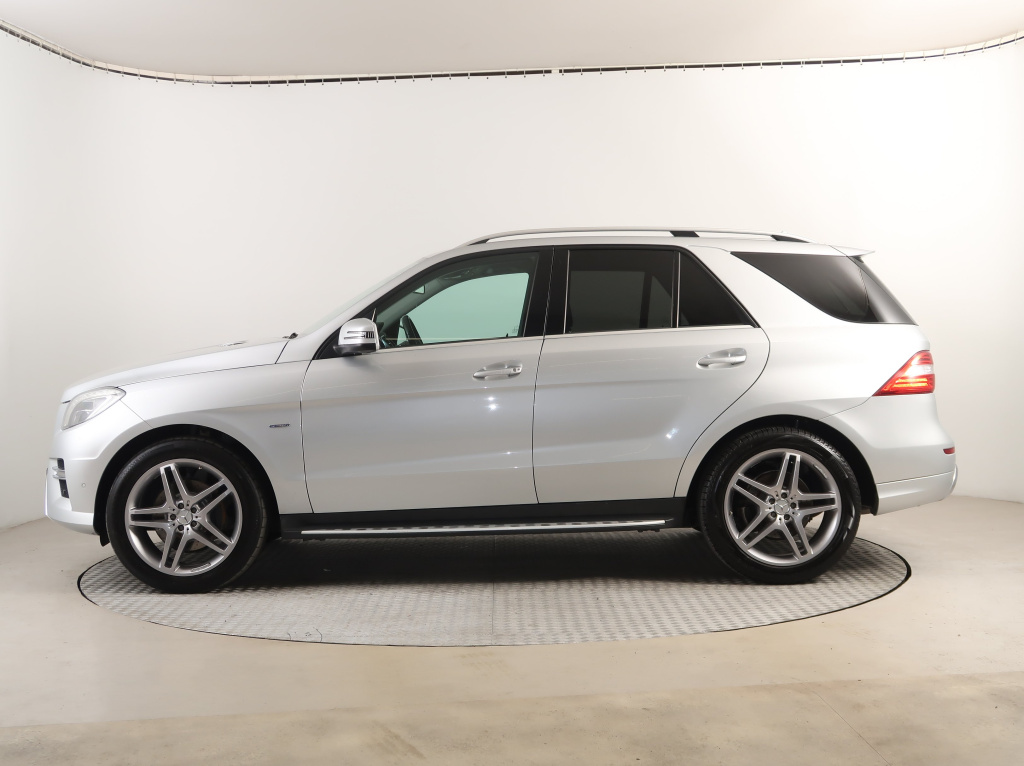 Mercedes-Benz ML