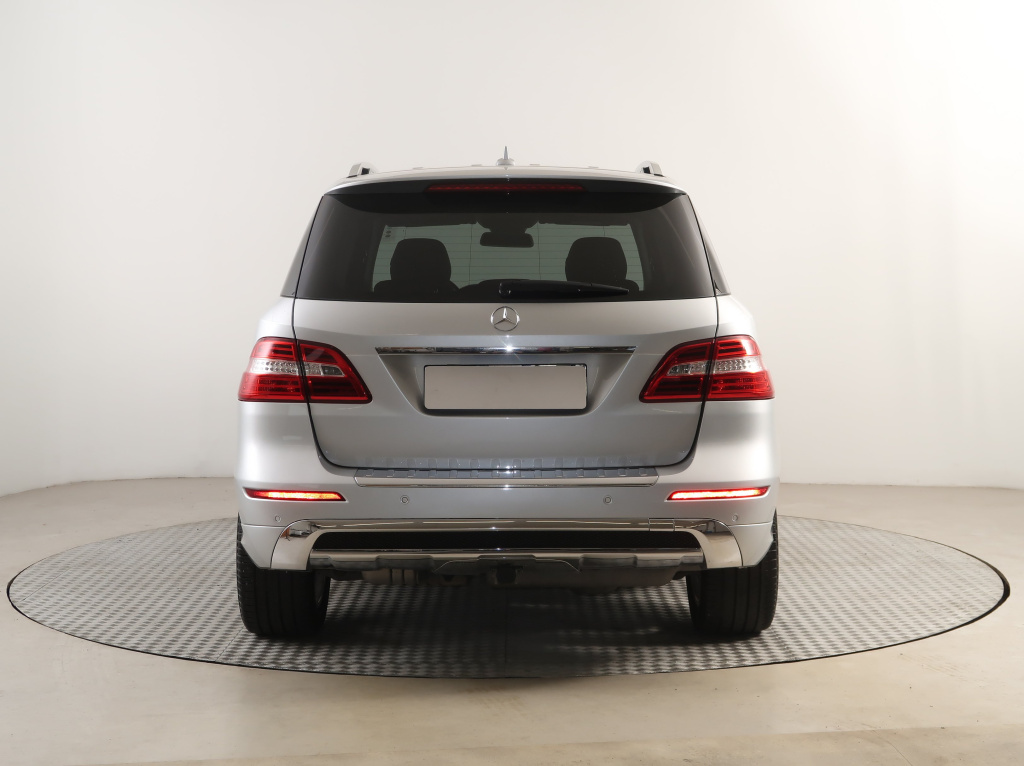 Mercedes-Benz ML