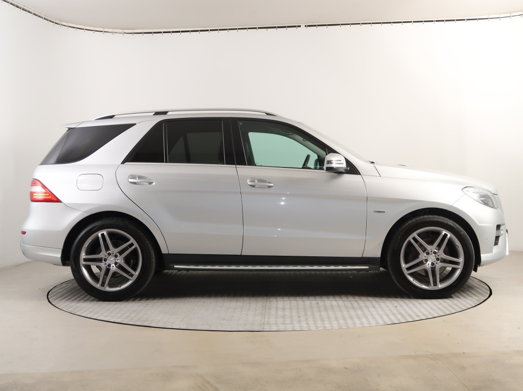 Mercedes-Benz ML