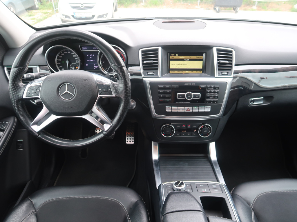 Mercedes-Benz ML