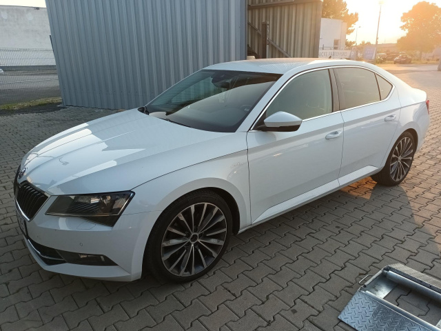 Škoda Superb 2015