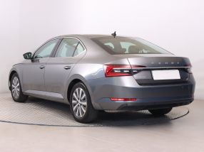 Skoda Superb - 2022