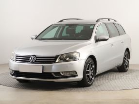 Volkswagen Passat - 2012