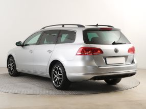 Volkswagen Passat - 2012
