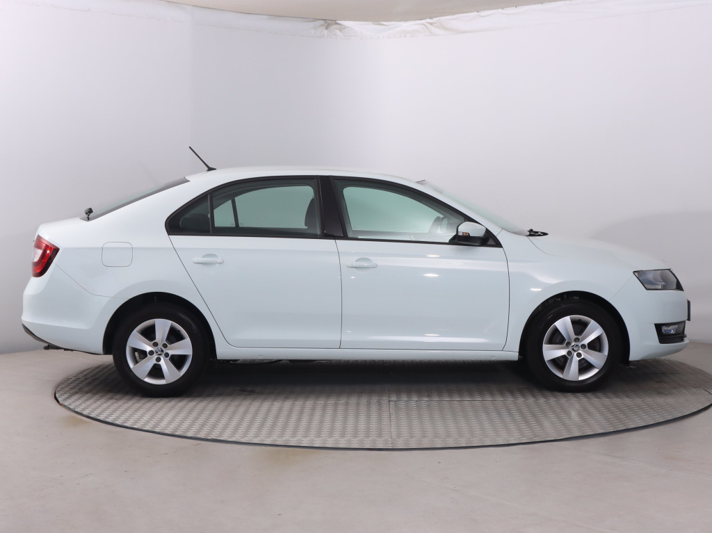 Škoda Rapid