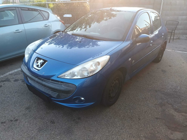 Peugeot 206 2012