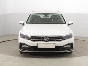 Volkswagen Passat - 2020