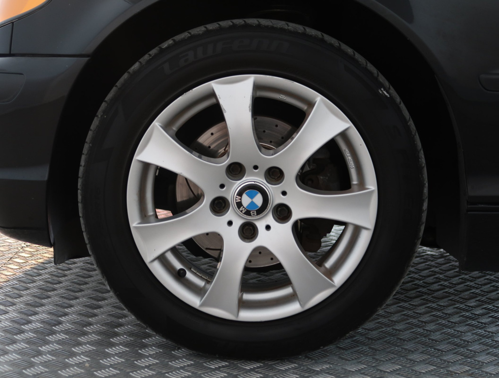BMW 3