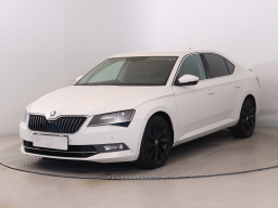 Škoda Superb 2015