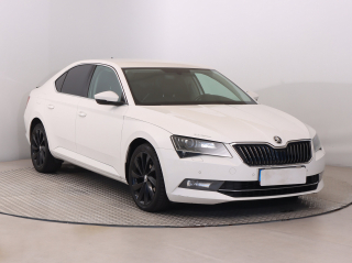 Škoda Superb, 2015