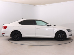 Škoda Superb 2015