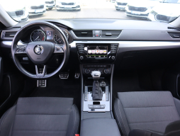 Škoda Superb 2015